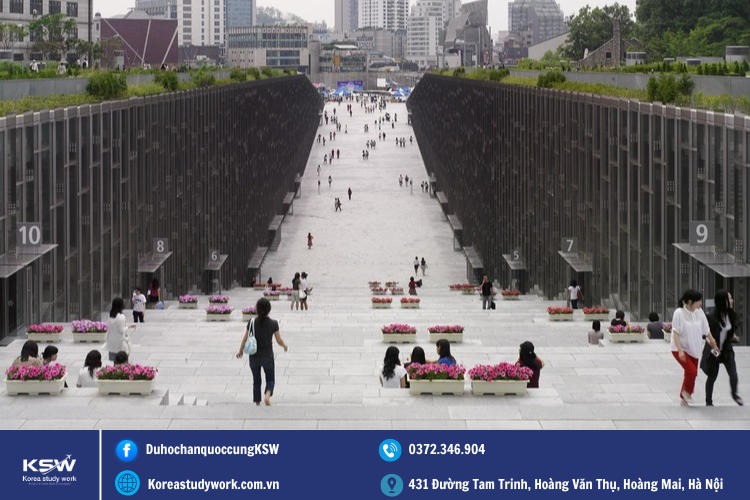 Trường Đại Học Nữ Sinh Ewha Ký Túc Xá